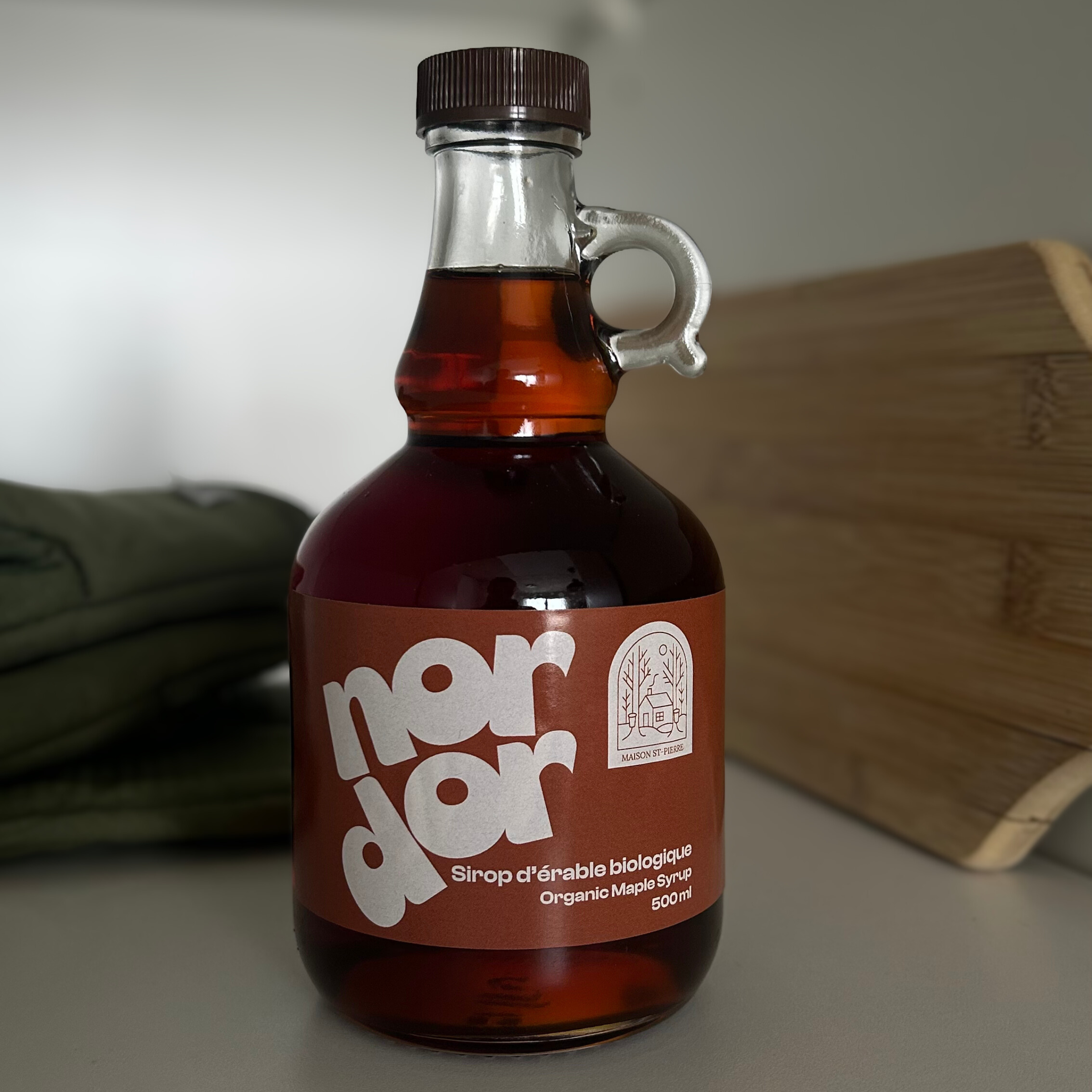 Sirop d'érable ambré biologique du Québec pur à 100%